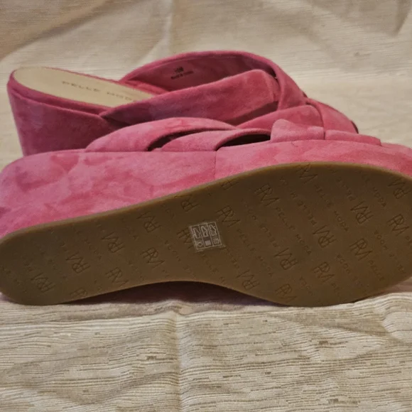 Pelle Moda Pink Suede Sandals - Picture 4 of 5